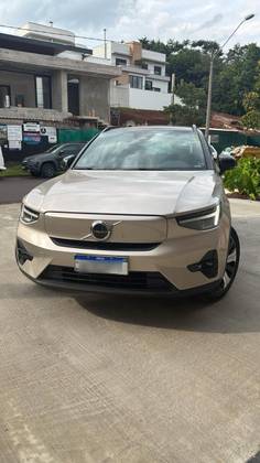 VOLVO XC40 P6 RECHARGE ELECTRIC PLUS